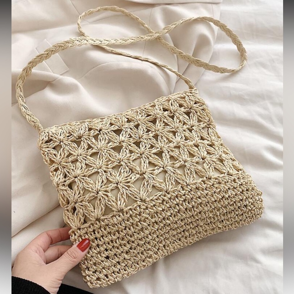 Cream Woven Boho Bag NEW 🏷️